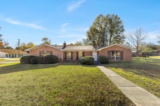 112 Marshall Pl, Hattiesburg, MS 39402