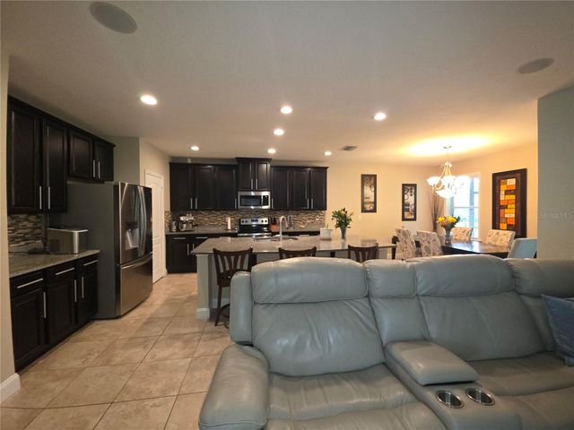 16117 STARLING CROSSING DRIVE, Lithia, FL 33547