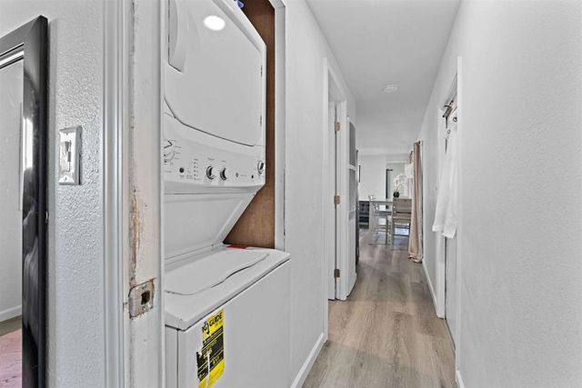 1202 Borden Rd. 5, Escondido, CA 92026