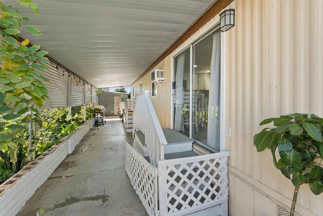 1202 Borden Rd. 5, Escondido, CA 92026