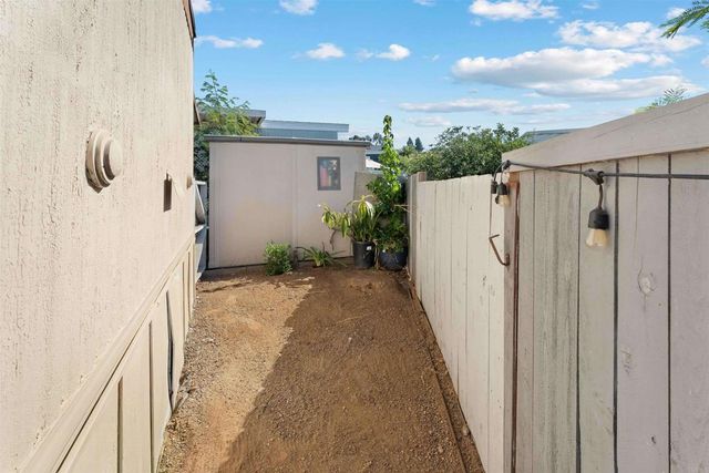 1202 Borden Rd. 5, Escondido, CA 92026