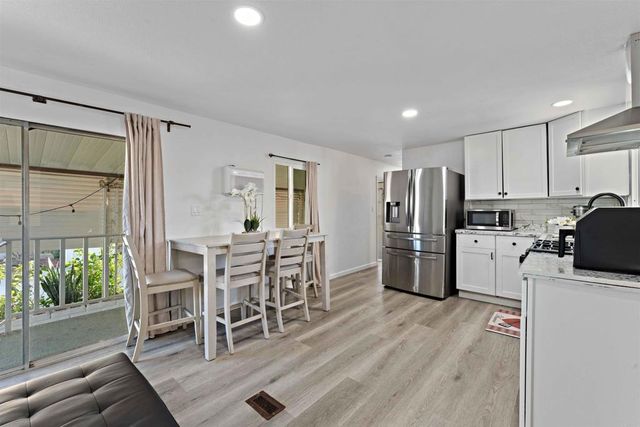 1202 Borden Rd. 5, Escondido, CA 92026