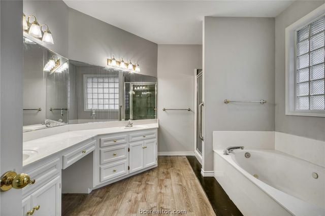 602 Clovis Court, College Station, TX 77845