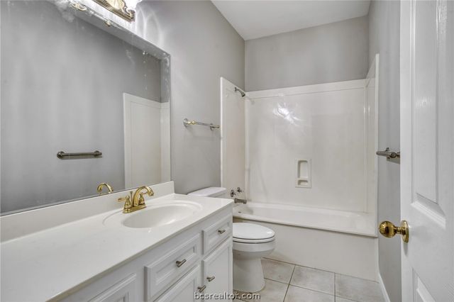 602 Clovis Court, College Station, TX 77845