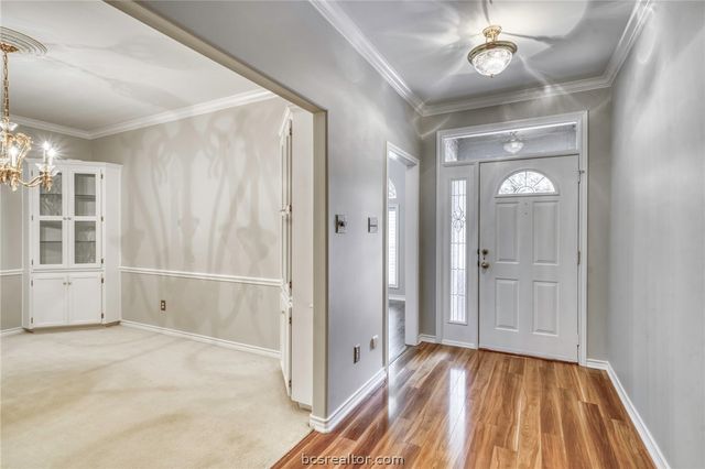 602 Clovis Court, College Station, TX 77845