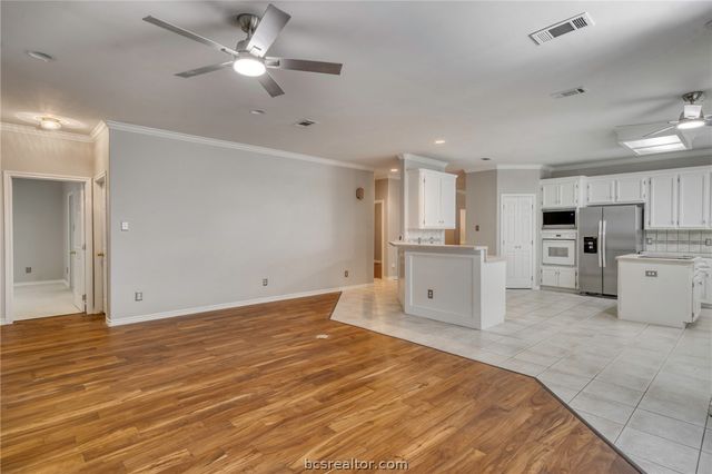 602 Clovis Court, College Station, TX 77845