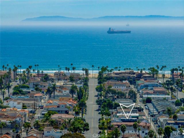 521 12th, Huntington Beach, CA 92648