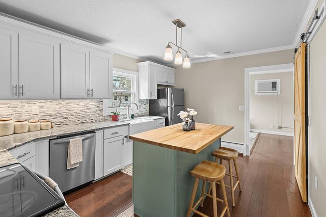 1818 3rd Street, White Bear Lake, MN 55110