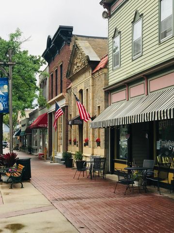 1818 3rd Street, White Bear Lake, MN 55110