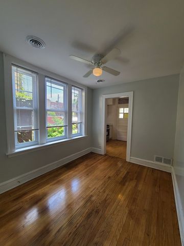 1531 W Highland Avenue 1, Chicago, IL 60660