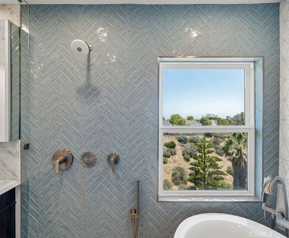 1713 W 27th Street, San Pedro, CA 90732