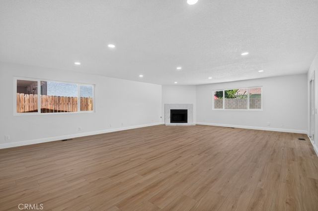 31120 Date Palm, Cathedral City, CA 92234