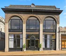 4515 Olive Street, St Louis, MO 63108