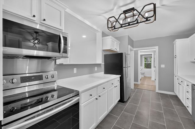 24 Bynum Drive, Battle Creek, MI 49017