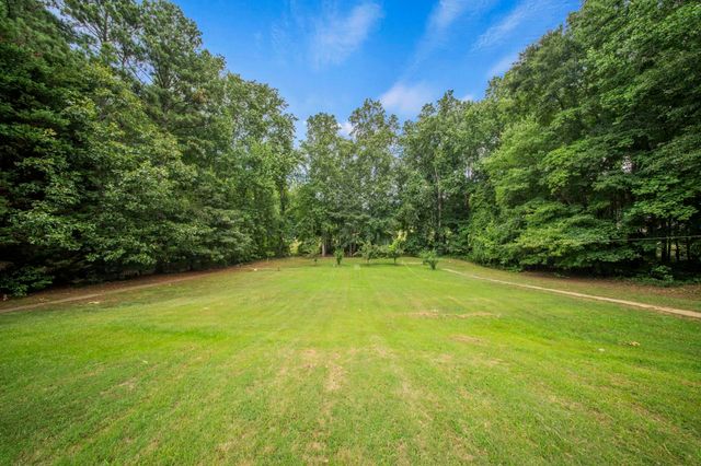 335 Benford Drive, Boiling Springs, SC 29316