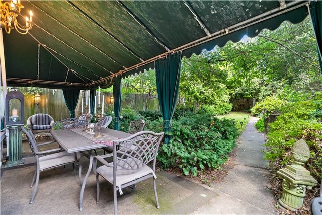 305-307 S Sixth St, West Newton, PA 15089