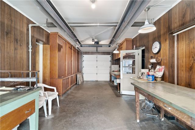 305-307 S Sixth St, West Newton, PA 15089