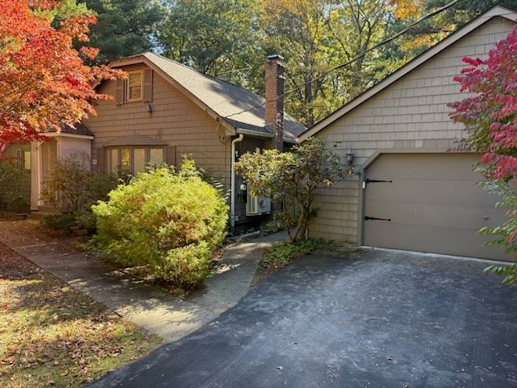 22 Eaton Road, Framingham, MA 01701