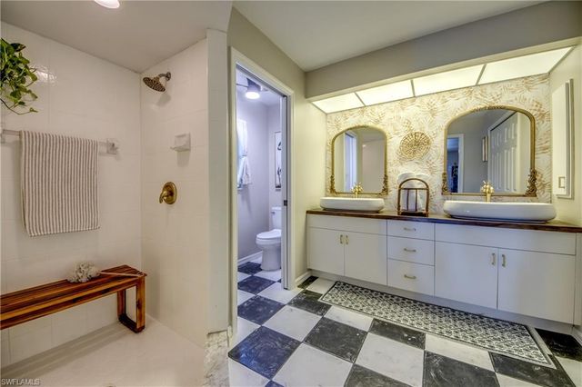 1024 SE 14th TER, Cape Coral, FL 33990