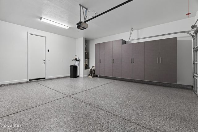 1939 W LARIAT Lane, Phoenix, AZ 85085