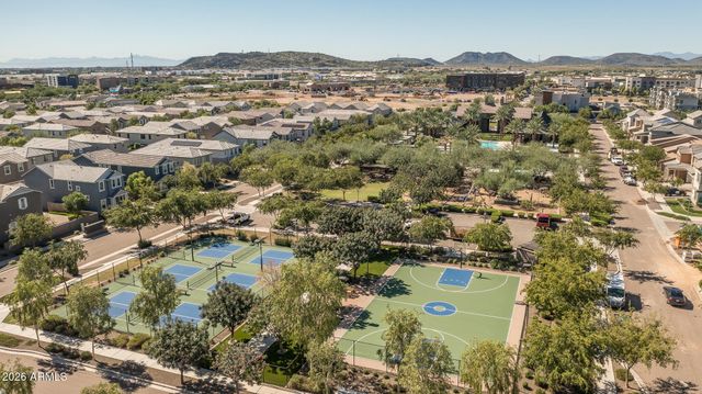 1939 W LARIAT Lane, Phoenix, AZ 85085