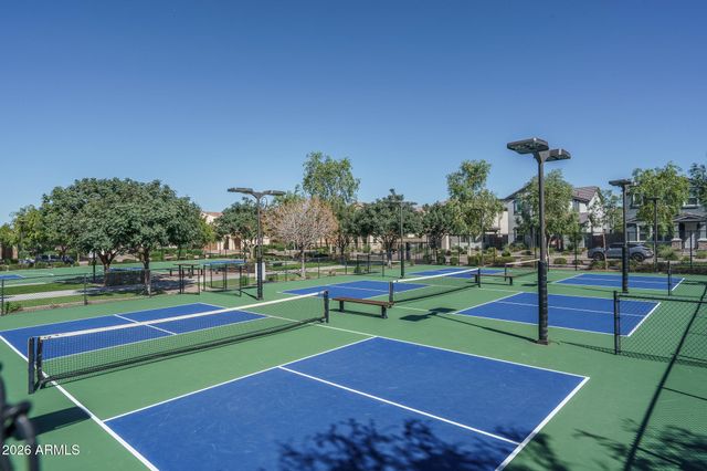 1939 W LARIAT Lane, Phoenix, AZ 85085