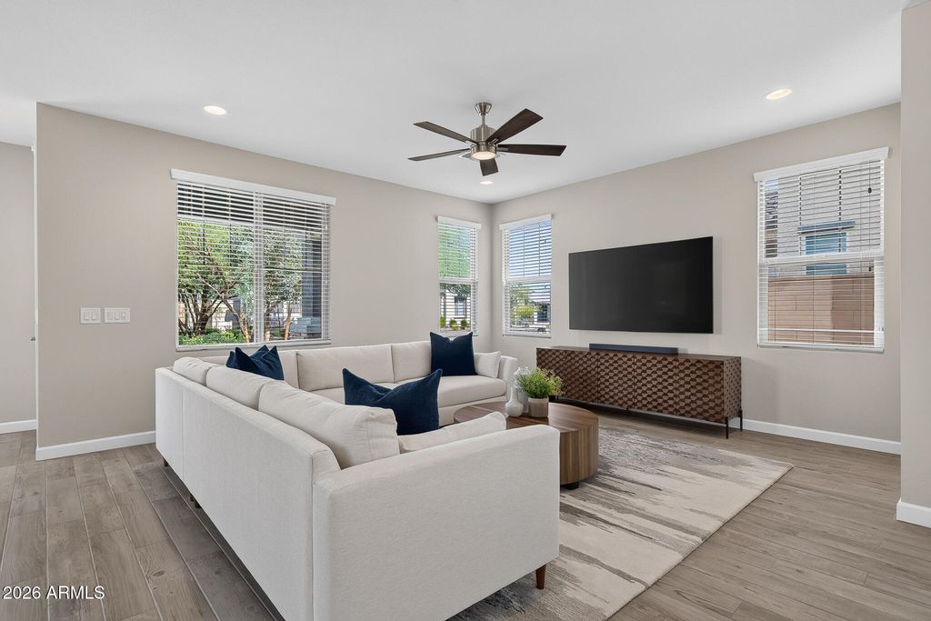 1939 W LARIAT Lane, Phoenix, AZ 85085 — photo 4