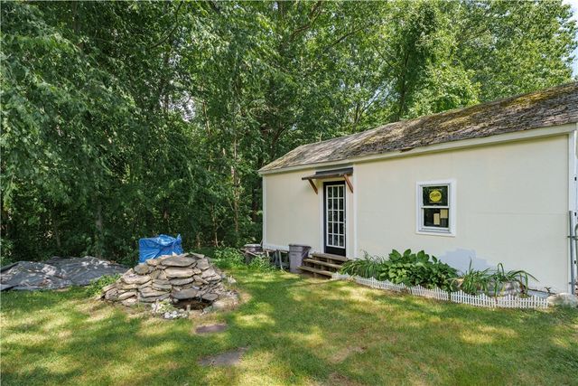 1140 Mount Pleasant Road, Burrillville, RI 02830