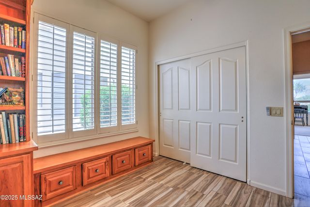 2303 E Desert Pueblo Pass, Green Valley, AZ 85614