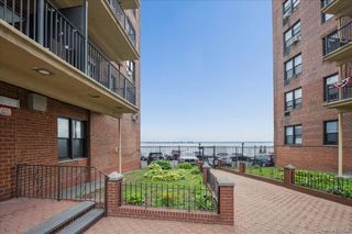 1130 Stadium Avenue 1J, Bronx, NY 10465