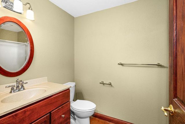 2827 Parkwood Lane, Duluth, MN 55811