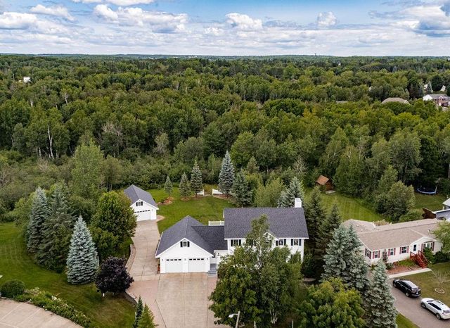 2827 Parkwood Lane, Duluth, MN 55811