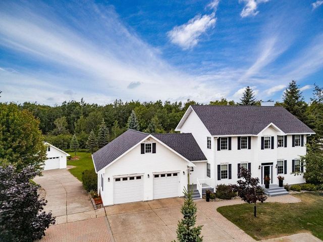 2827 Parkwood Lane, Duluth, MN 55811