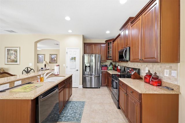107 SILVER FALLS DR DRIVE, Apollo Beach, FL 33572