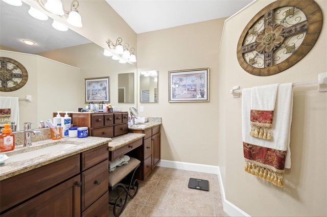 107 SILVER FALLS DR DRIVE, Apollo Beach, FL 33572