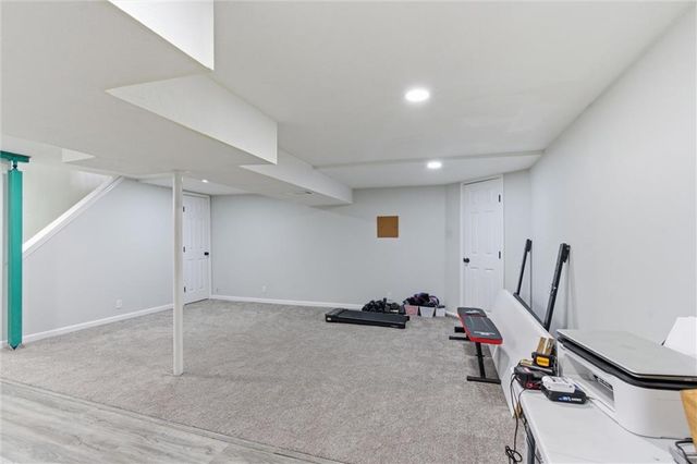 9113 E 83rd Place, Raytown, MO 64138