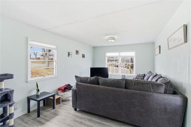 9113 E 83rd Place, Raytown, MO 64138