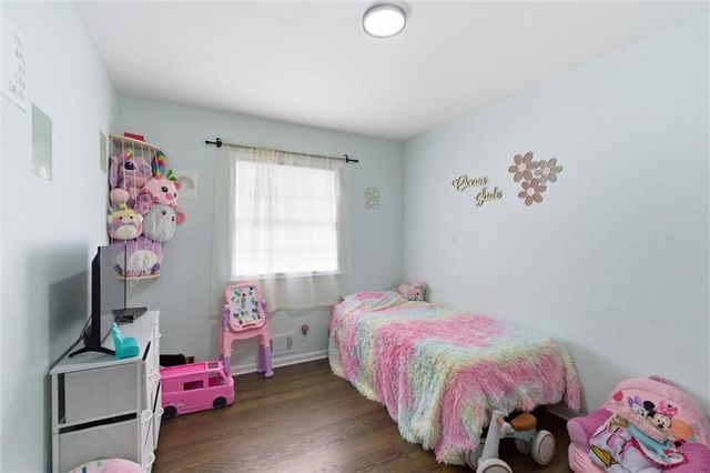 9113 E 83rd Place, Raytown, MO 64138