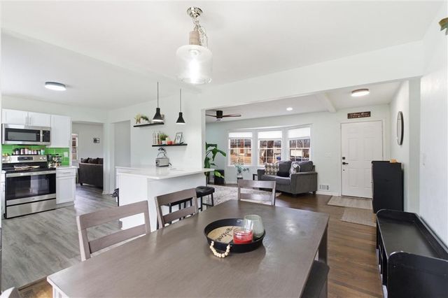 9113 E 83rd Place, Raytown, MO 64138