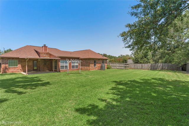 4855 Fairway View, Shreveport, LA 71107
