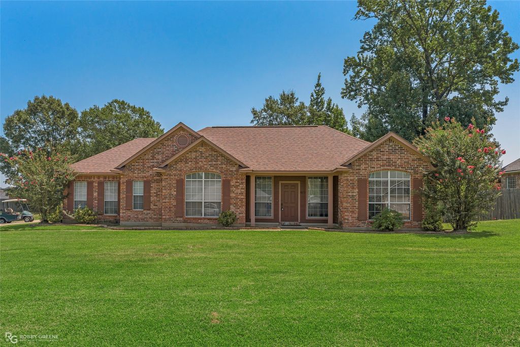 4855 Fairway View, Shreveport, LA 71107