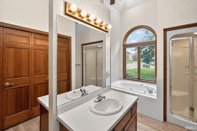 22498 Fireside Drive, Goshen, IN 46528