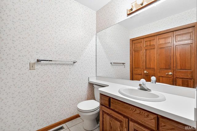 22498 Fireside Drive, Goshen, IN 46528