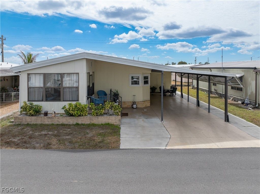 3564 Celestial WAY, North Fort Myers, FL 33903