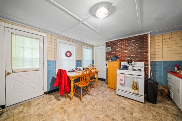 18 Morton Avenue, Rochester, NH 03867