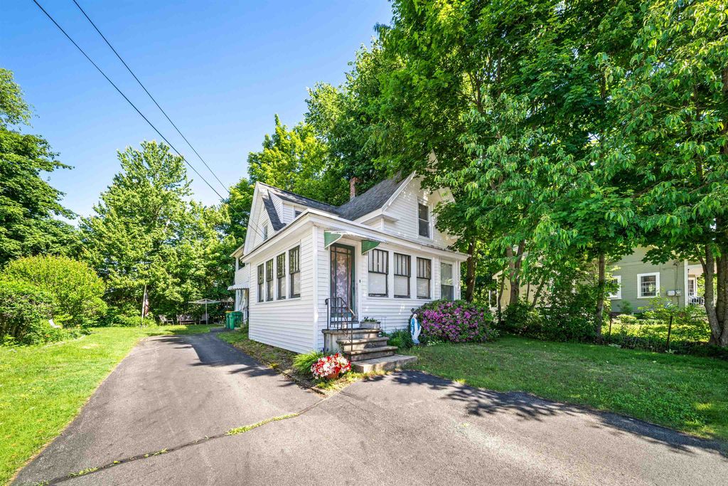 18 Morton Avenue, Rochester, NH 03867