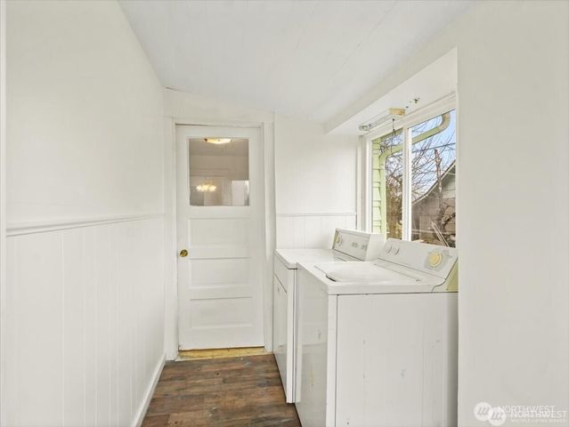 1929 11th Street, Bremerton, WA 98337