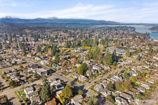 1929 11th Street, Bremerton, WA 98337