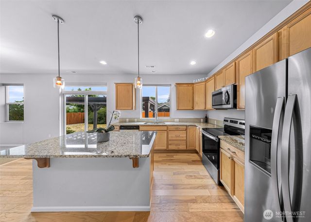 337 Cambridge Loop, Sedro Woolley, WA 98284
