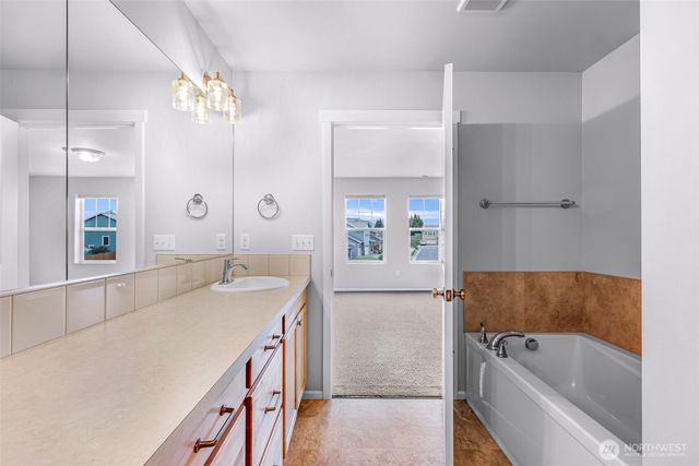 337 Cambridge Loop, Sedro Woolley, WA 98284